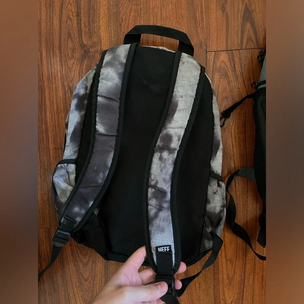 Neff Backpack - Picture 5 of 9